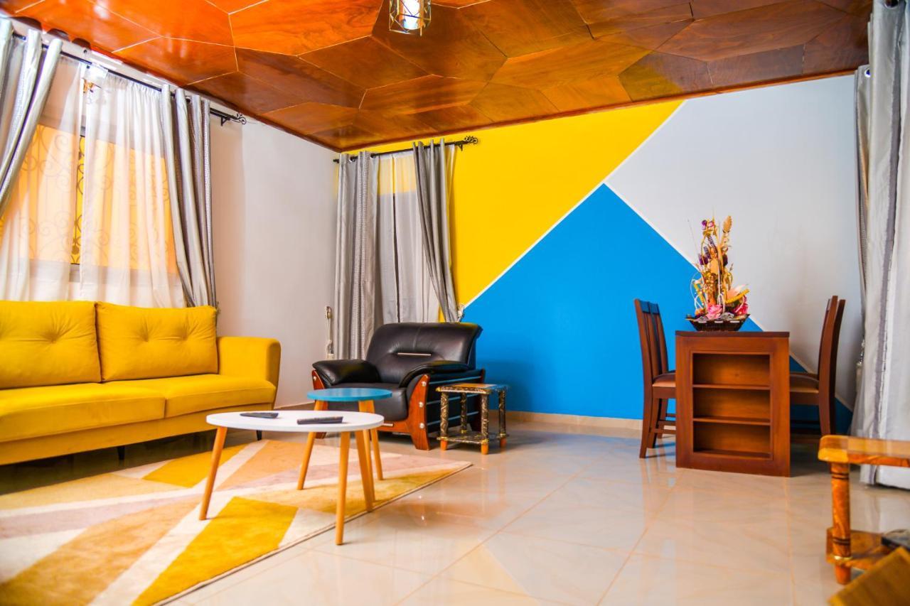 Appartement Meuble 2 Chambres Avec Salle De Bain - 1 Salon - 1E Cuisine - La Concorde - Quartier Nkomkana ยาอุนเด ภายนอก รูปภาพ